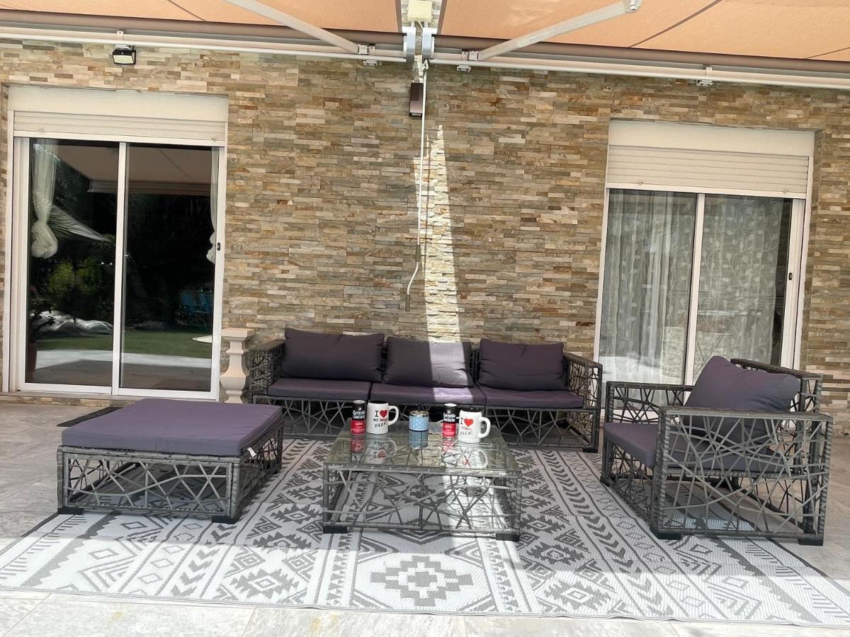 Habitación cama de matrimonio con baño privado San Vicente Raspeig Exterior foto